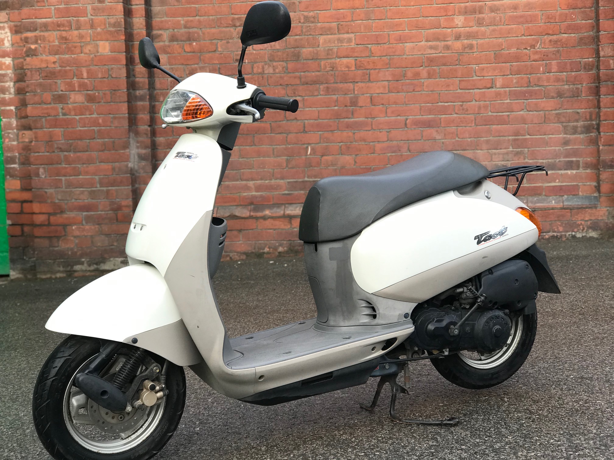 Honda tact 75