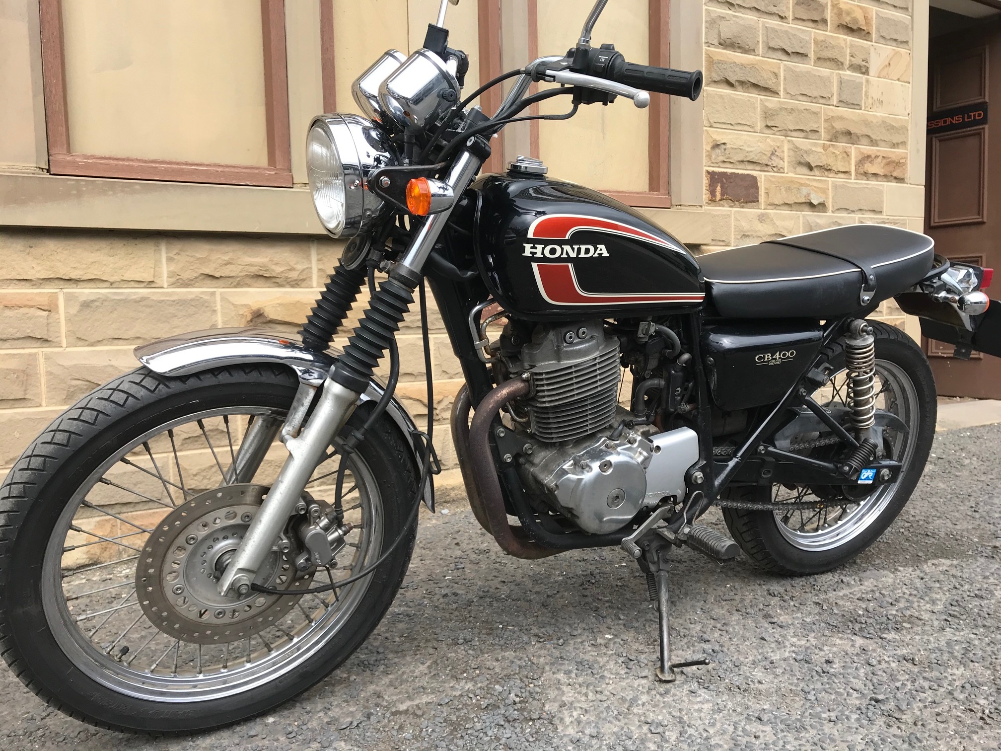 Honda cb400ss scrambler