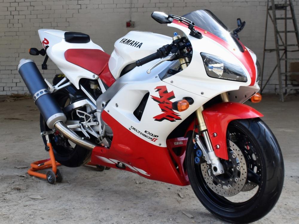 Yamaha-YZF-R1 -Bike | Seven Seas Motors