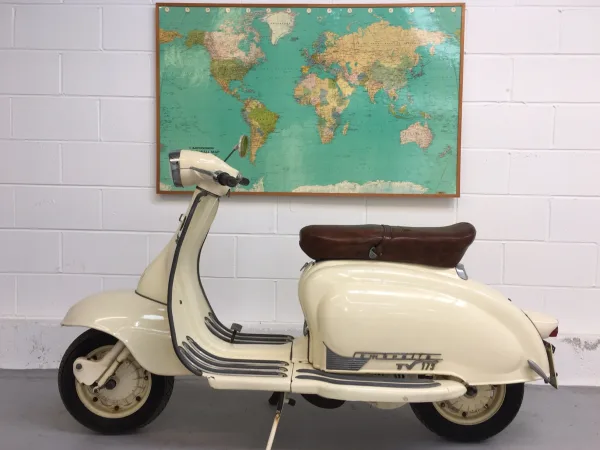 Graham bought this TV175 from us in 2017, he owned the same model in the sixties and has restored his new purchase to the same brilliance! Wow
