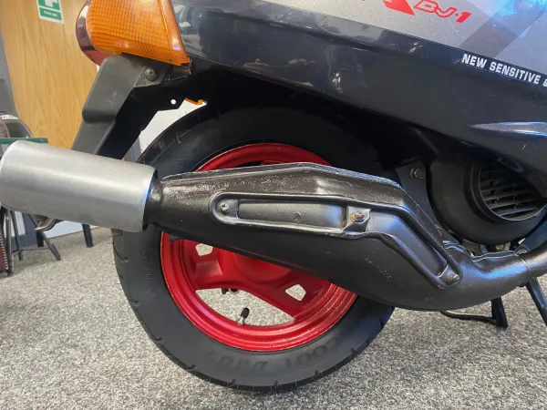 1988 Honda DJ1 RR 50 - photo 9