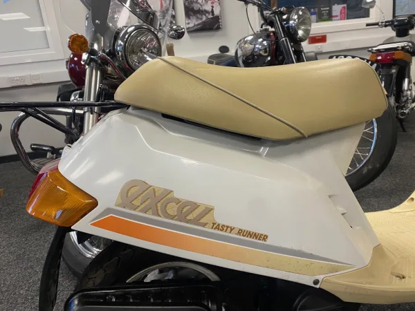1986 Yamaha Excel 50 - photo 10