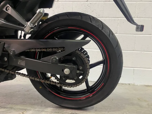 2011 Kawasaki Ninja 250 SE - photo 19
