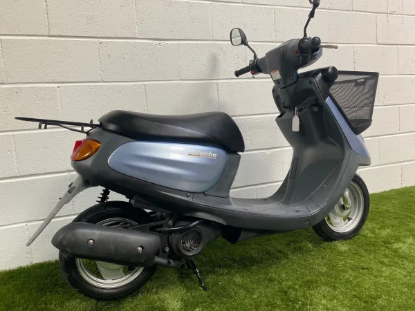 2005 Yamaha jog - photo 4
