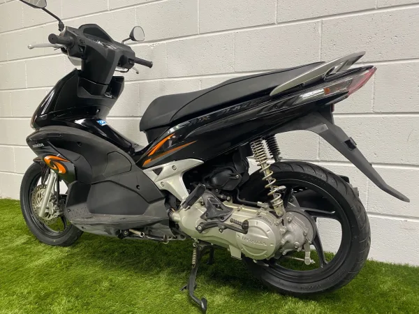 2009 Honda Air Blade 110 - photo 5