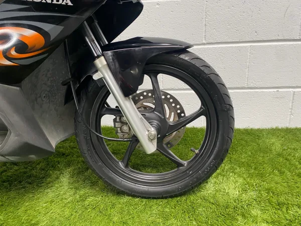 2009 Honda Air Blade 110 - photo 13