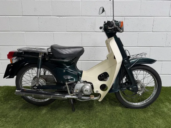 2000 Honda c50