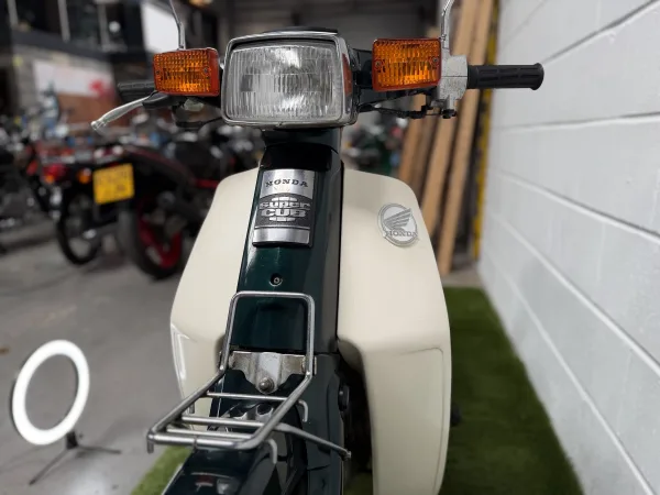 2000 Honda c50 - photo 17