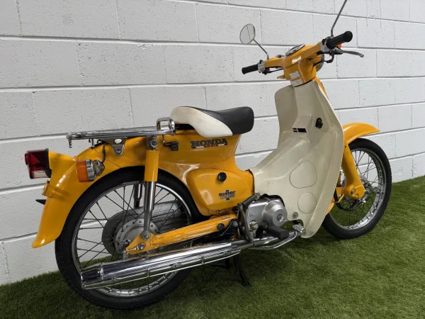 2001 Honda c50 - photo 4