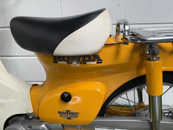 2001 Honda c50 - photo 18