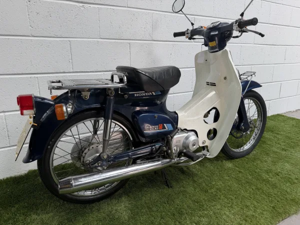 1987 Honda c50 - photo 4