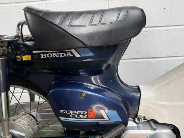 1987 Honda c50 - photo 10