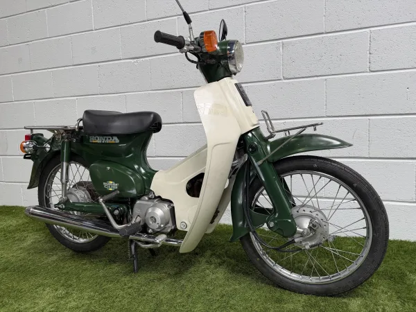 1997 Honda c50 - photo 2