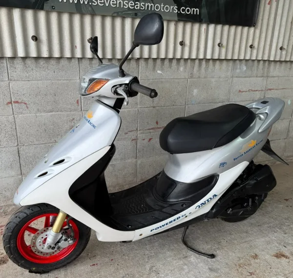2000 Honda dio - photo 4