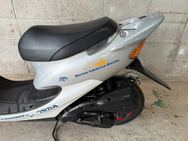 2000 Honda dio - photo 17