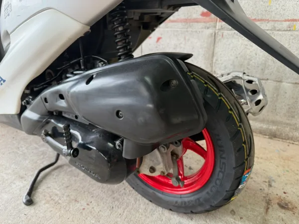 2000 Honda dio - photo 19