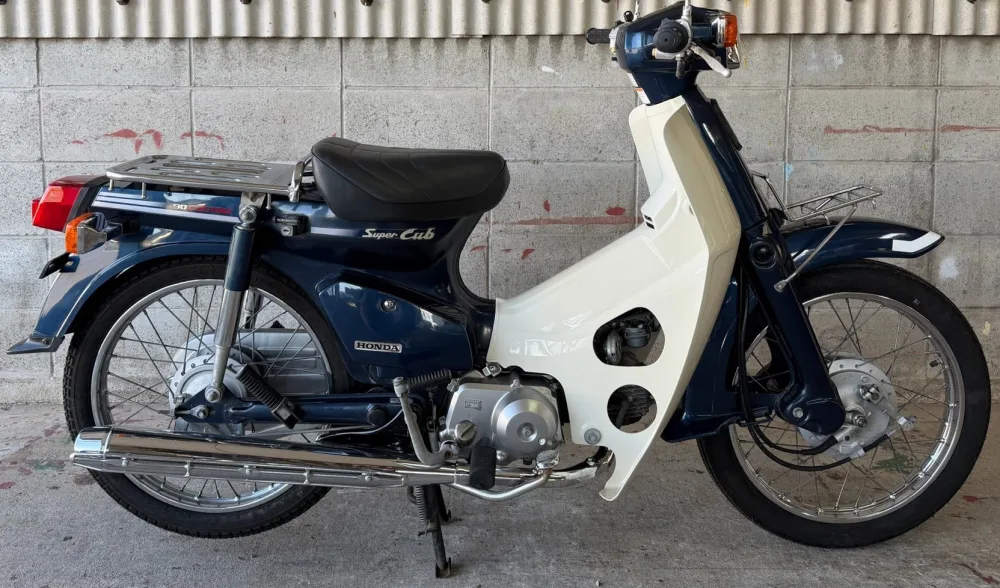 2005 Honda C90