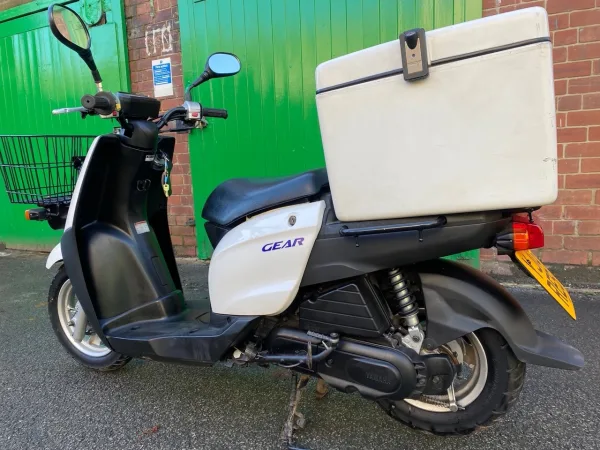 2013 Yamaha Gear 50 ULEZ - photo 3